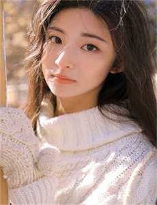 美女脱去所有胸罩