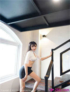 美女下面揉出水免费视频